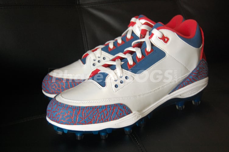 vick cleats