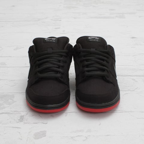 Levi’s x Nike SB Dunk Low ‘Black’ at Concepts