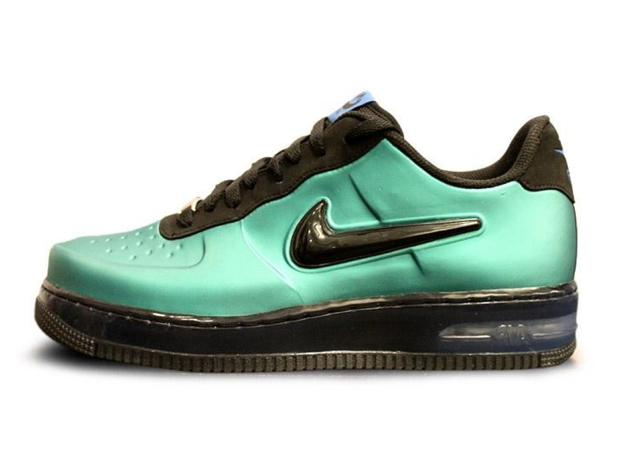 Nike Air Force 1 Foamposite Low ‘New Green’ at End SneakerFiles
