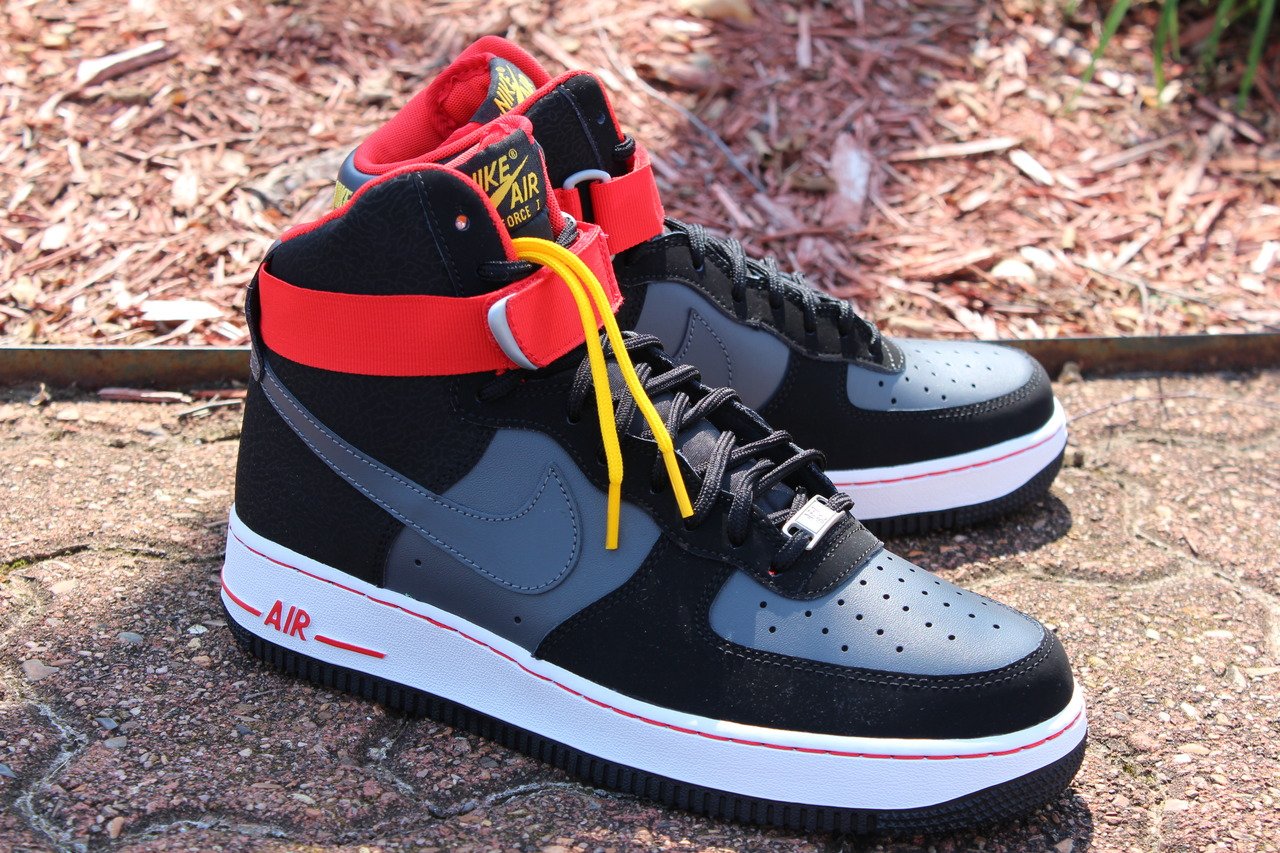 Nike Air Force 1 High 'Black/Dark Grey-Red-Gold'