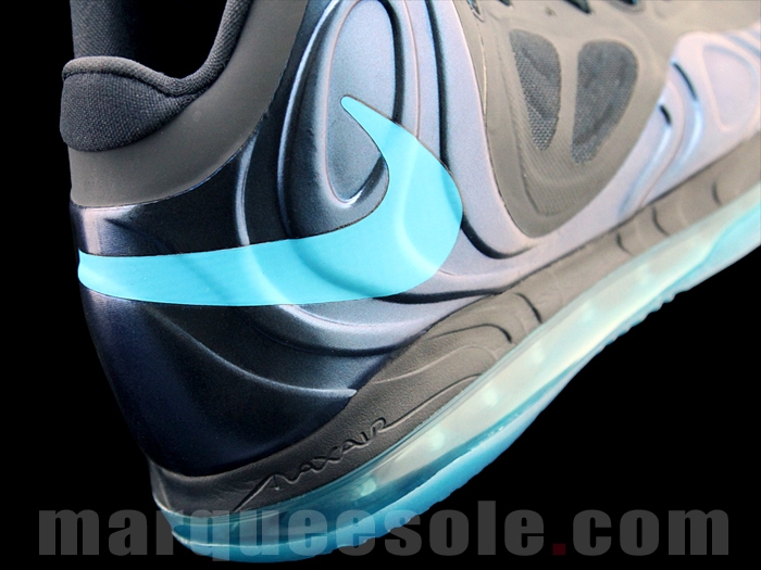 Nike Air Max Hyperposite 'Iridescent Blue'
