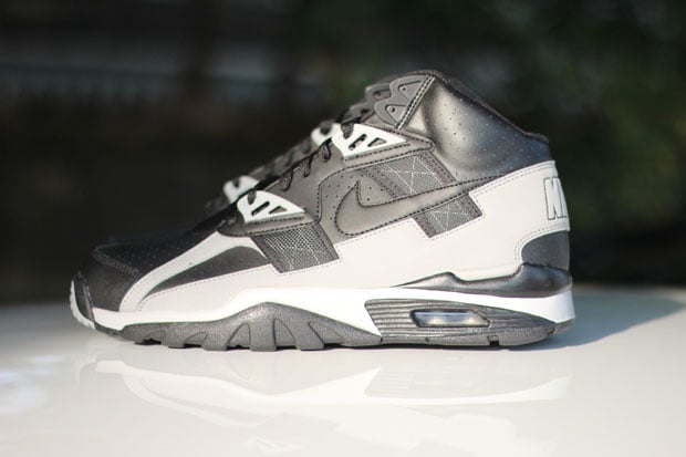 nike air trainer sc raiders