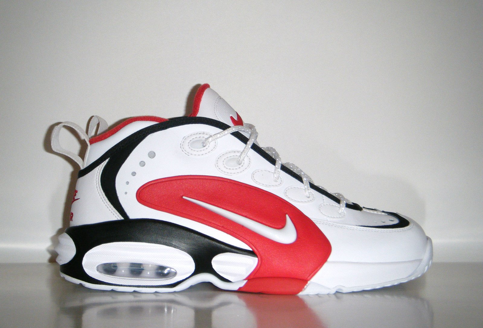 Nike Air Way Up 'White/White-Black-University Red' 2013 Sample