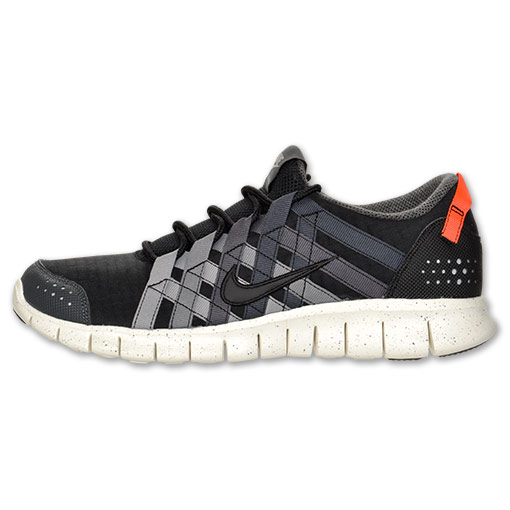 Nike Free Powerlines+ 'Black'