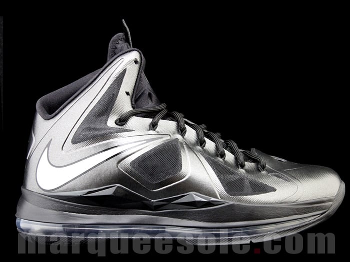 Nike LeBron X (10) 'Black/White'