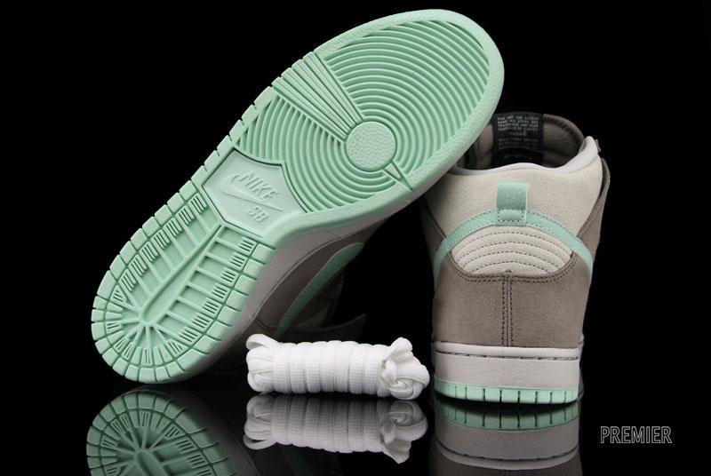 Nike SB Dunk High 'Soft Grey/Medium Mint'