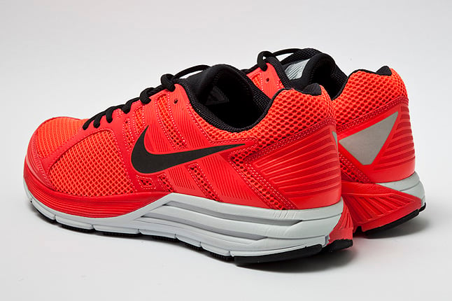 Nike Zoom Structure+ 16 Shield 'Bright Crimson'