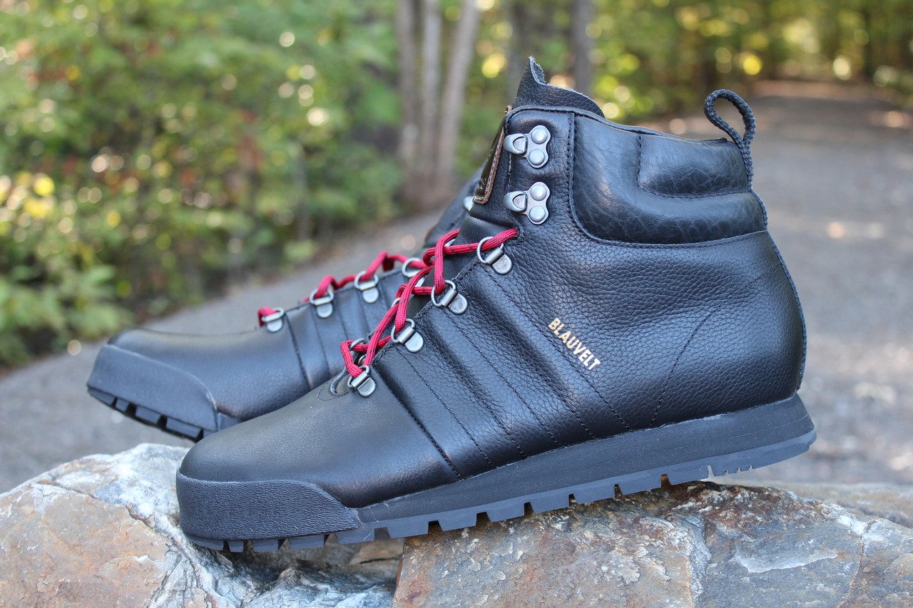 adidas blauvelt black