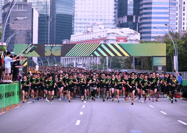 20,000 Runners Hit the Streets of Singapore at Nike We Run SG 10k