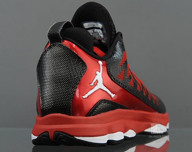 Jordan CP3.VI 'Black/White-Gym Red' at SFD
