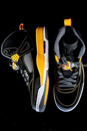 Jordan Spiz’ike ‘Black/University Gold-Grey-White’ - New Images