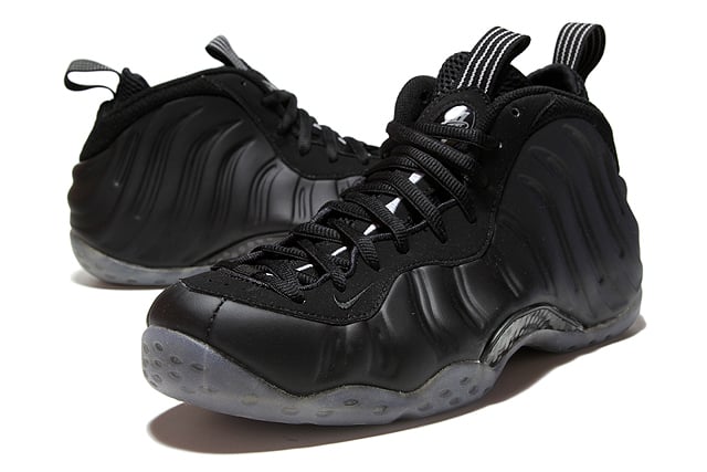Nike Air Foamposite One ‘Stealth’ - New Images