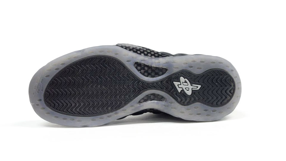 Nike Air Foamposite One ‘Stealth’ at mita