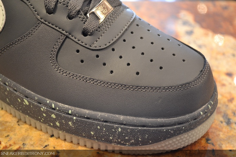 Nike Air Force 1 Low ‘Dark Grey/Glow’ at Sneaker Bistro