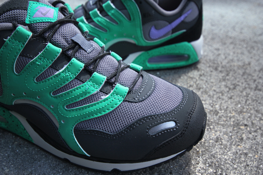 Nike Air Max Humara 'Charcoal/Medium Volt-Stadium Green-Anthracite'