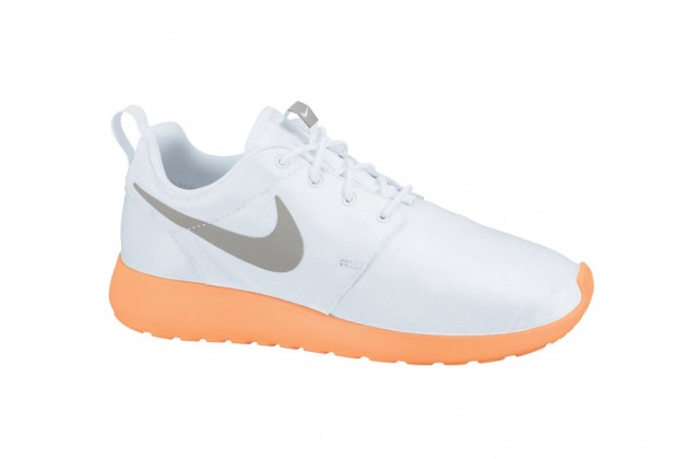 Nike Roshe Run Premium 'Peach'