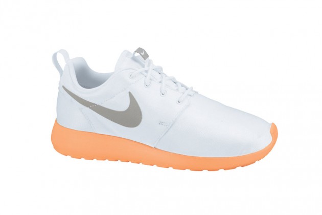 Nike Roshe Run Premium ‘Peach’