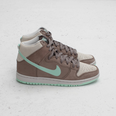 nike sb soft grey mint