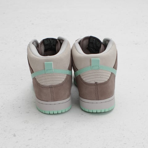 Nike SB Dunk High ‘Soft Grey/Medium Mint’ at Concepts