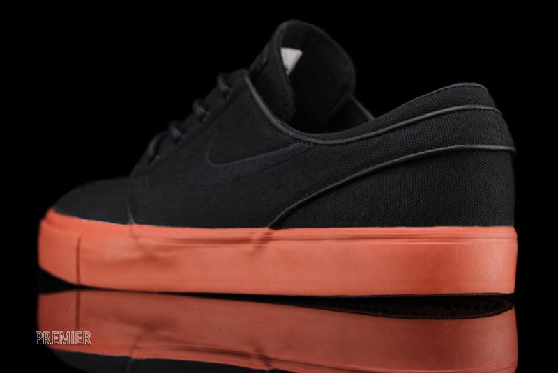 Nike SB Stefan Janoski ‘Black/Black-Terra Cotta’ at Premier