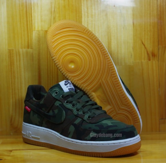 Supreme x Nike Air Force 1 Low 'Camo'