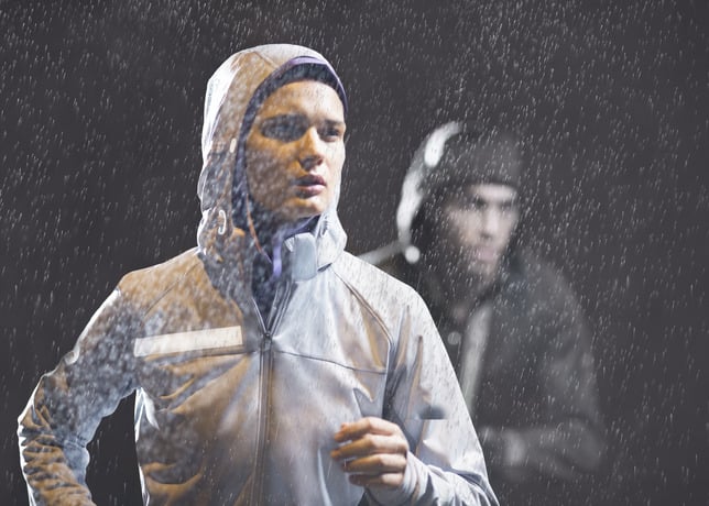 The Beautiful Run - Nike Apparel Keeps Runners Visible, Warm and Dry