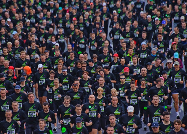 We Run Warsaw Settles the Competition Between Left and Right Riverbank Runners