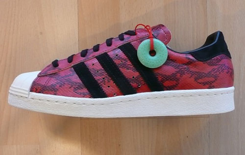 adidas-superstar-80s-chinese-new-york-year-of-the-snake-pack-2