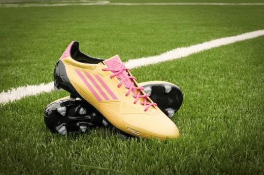 mls-stars-to-debut-mi-adidas-breast-cancer-awareness-cleats-3