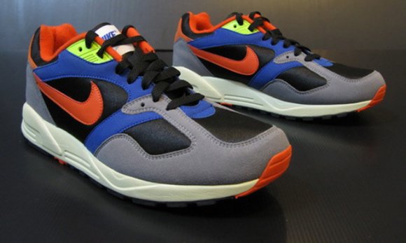 nike-air-base-ii-new-colorway-2