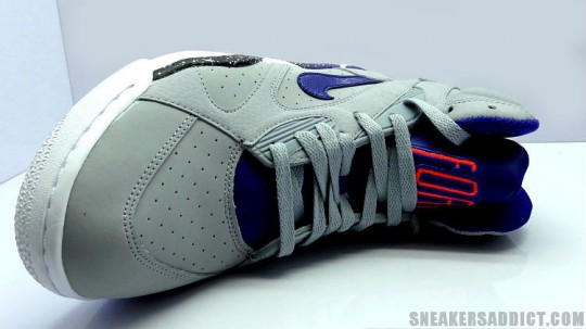 nike-air-force-180-mid-wolf-grey-black-court-purple-3