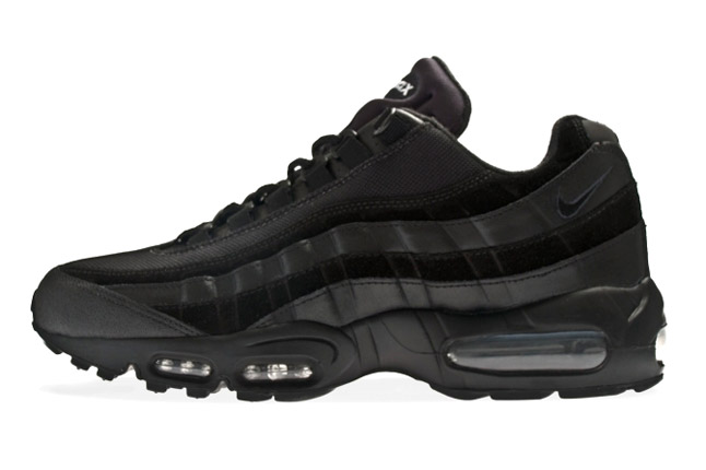 nike-air-max-95-premium-black-black-anthracite-wolf-grey-1