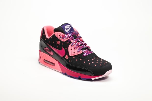 nike-unveils-2012-doernbecher-freestyle-collection-8