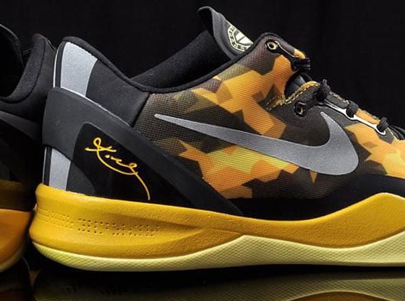 kobe 8 black and yellow