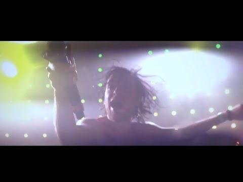 Video: Nike – Life Is A Sport – Girl Talk