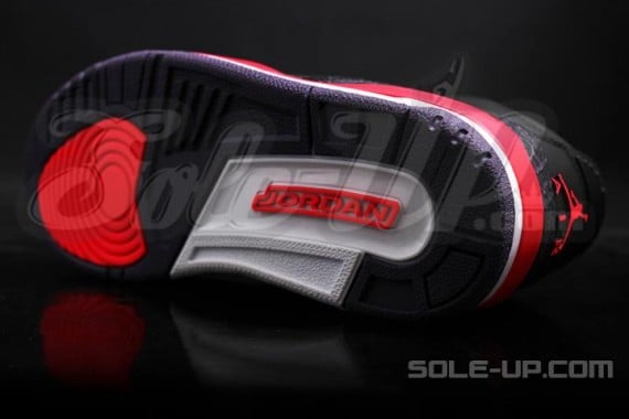 Air Jordan III (3) ‘Bright Crimson’ - New Images