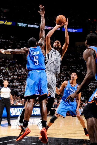 Kendrick Perkins Sports Black 'Away' Nike KD V (5) PE
