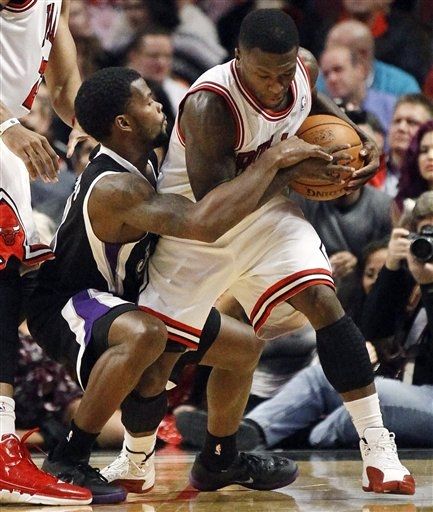 Nate Robinson Dons a Trio of Jordans in Season Opener