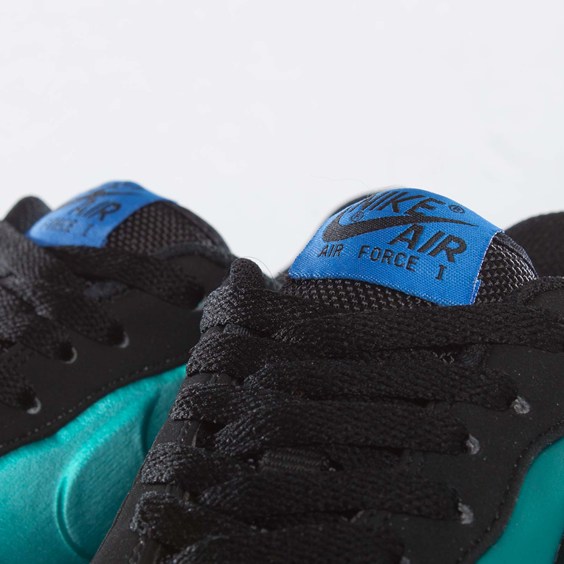 Nike Air Force 1 Foamposite Pro Low ‘New Green’ at Sneakersnstuff