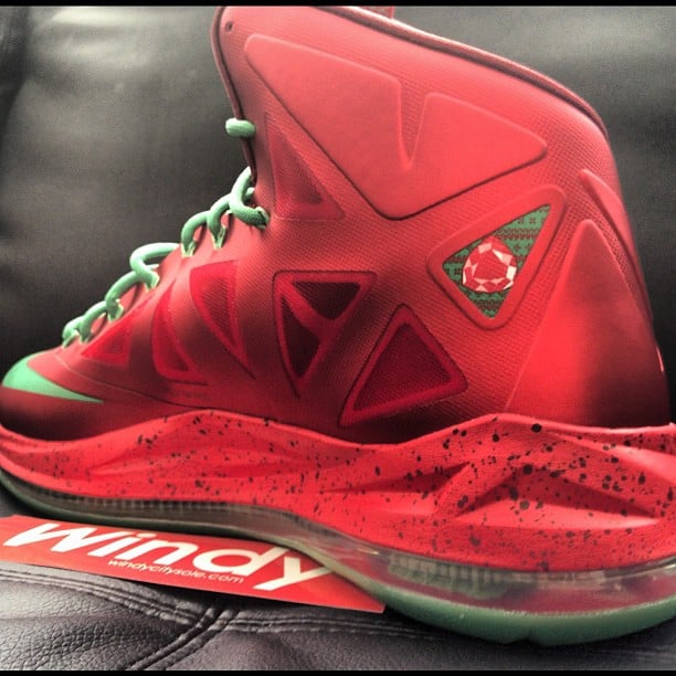 Nike LeBron X (10) ‘Christmas’ - New Images