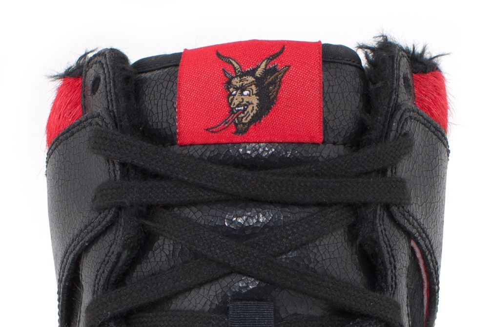 krampus sb dunks