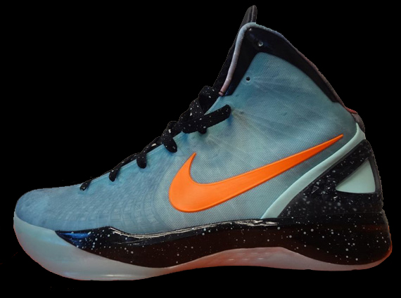 Nike Zoom Hyperdunk 2011 'Galaxy and Zoom Rookie Premium 'Galaxy' Restock at HoH