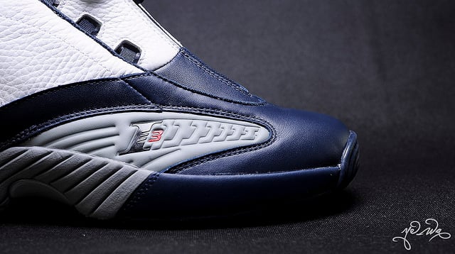 Reebok Answer IV 'Georgetown Hoyas'