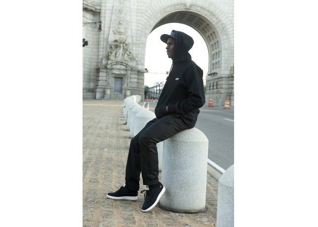 Supreme x Nike Air Force 1 Low - Release Date + Info