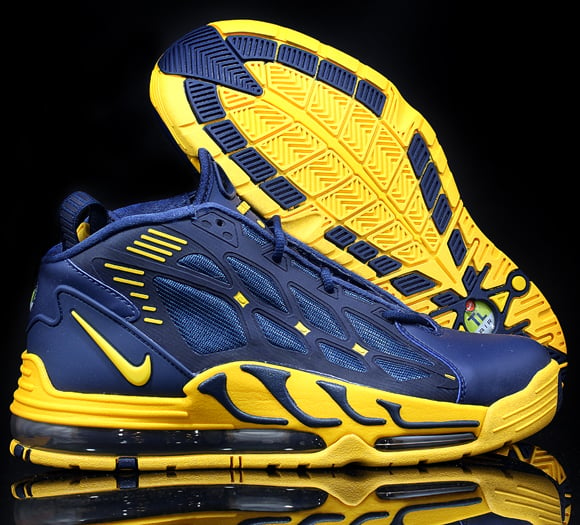 nike-air-pillar-michigan-available-saturday-awol-2