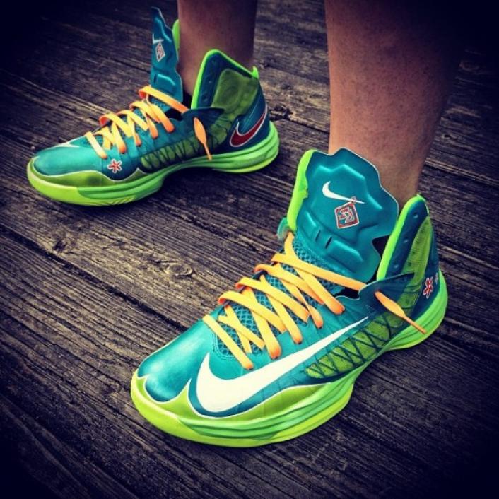 nike hyperdunk custom