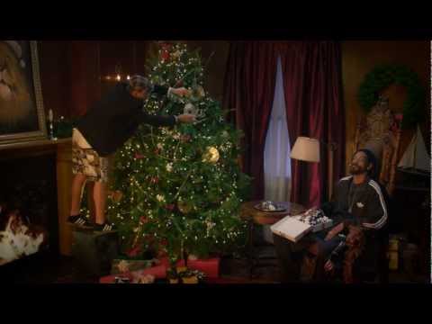 Video: adidas Presents | “Ebenezer Snoop Decorates the Tree”