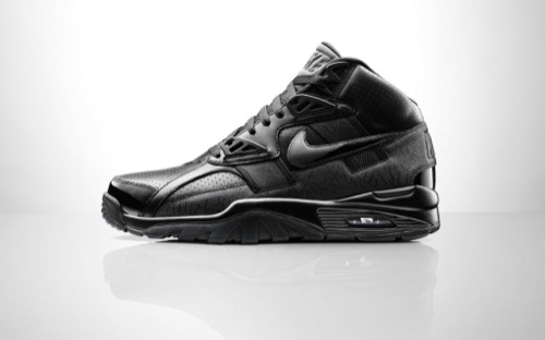 bo jackson sneakers all black