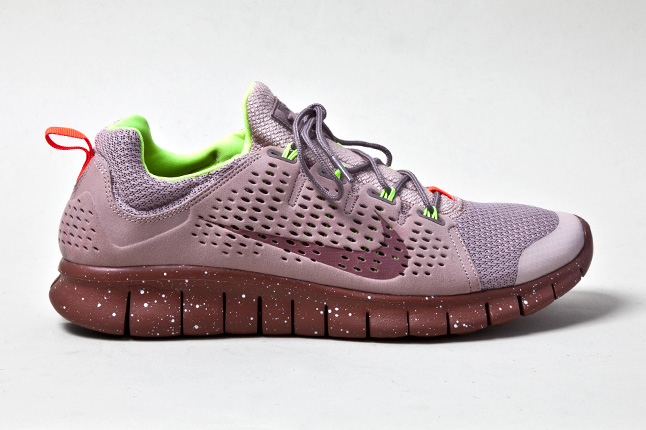 nike free powerlines pink