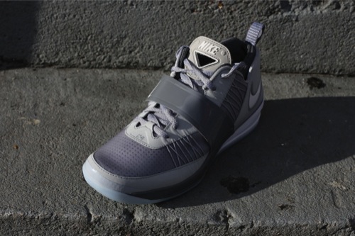 nike-zoom-revis-wolf-grey-2